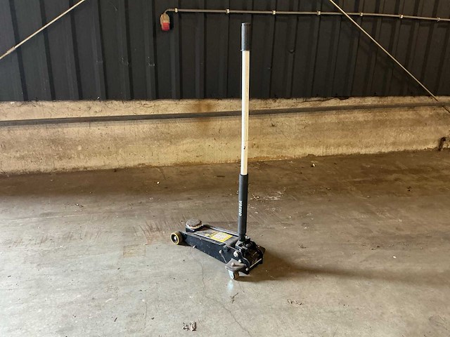 Omega garagekrik - 2.25t - afbeelding 1 van  8