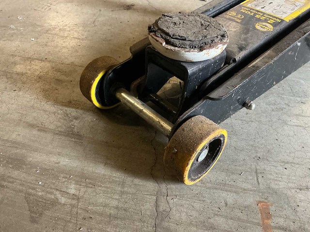 Omega garagekrik - 2.25t - afbeelding 8 van  8