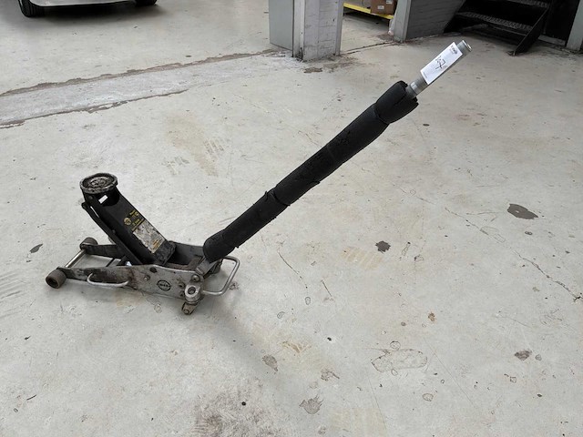 Omega garagekrik 2t - afbeelding 1 van  4