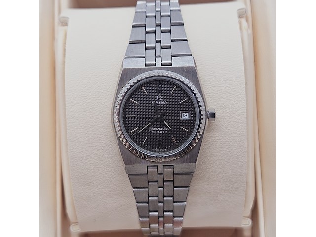 Omega seamaster met guilloche wijzerplaat - afbeelding 5 van  11