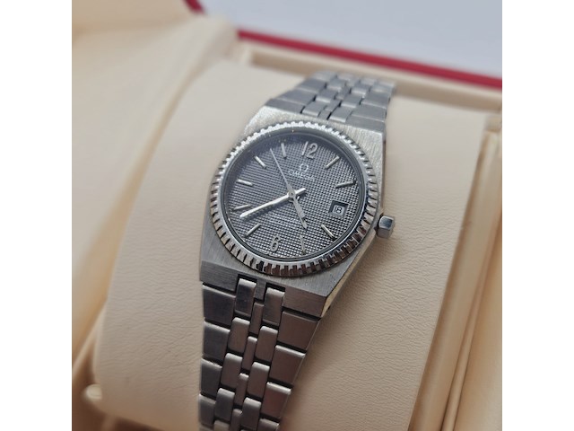 Omega seamaster met guilloche wijzerplaat - afbeelding 7 van  11