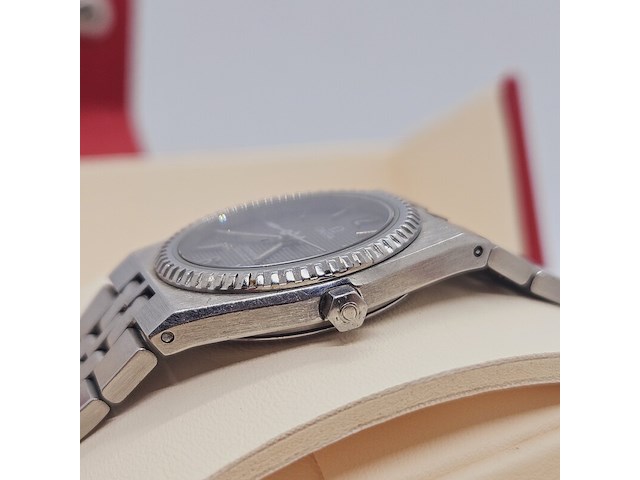 Omega seamaster met guilloche wijzerplaat - afbeelding 9 van  11