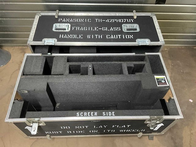 Omega televisie transportkist - afbeelding 1 van  1