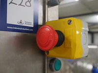 Omega - afbeelding 2 van  14