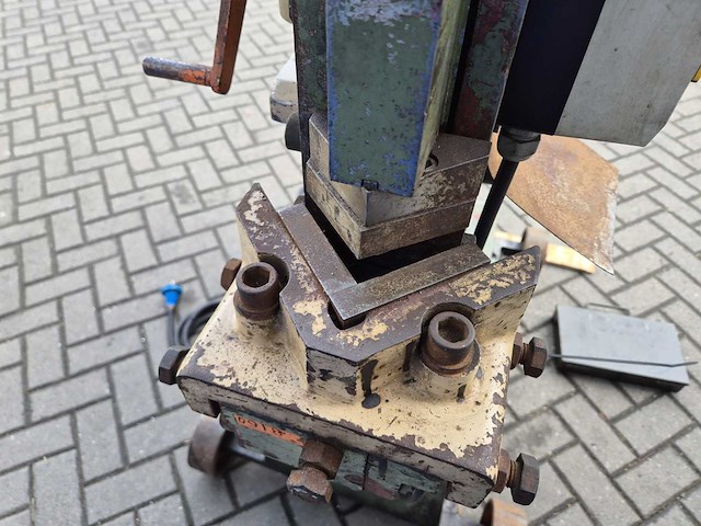 Omes - ceu 13 - pons- en knipmachine - afbeelding 15 van  19