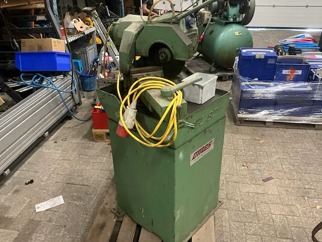 Omes mec90 afkortcirkelzaagmachine - afbeelding 2 van  6