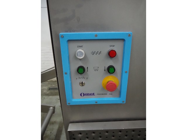 Omet - afbeelding 5 van  18