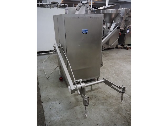 Omet - afbeelding 13 van  18