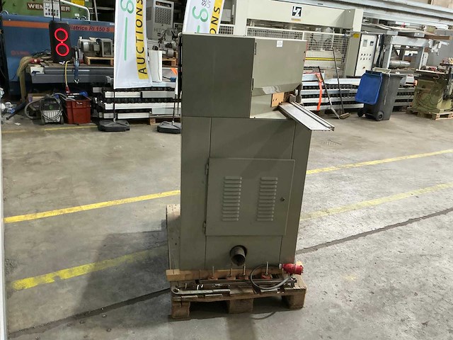 Omga - 1989 - v 235 - afkortcirkelzaagmachine - afbeelding 5 van  10