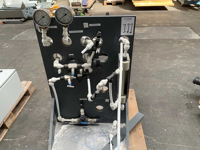 Omgekeerde osmose demonstratie / testopstelling - afbeelding 2 van  3