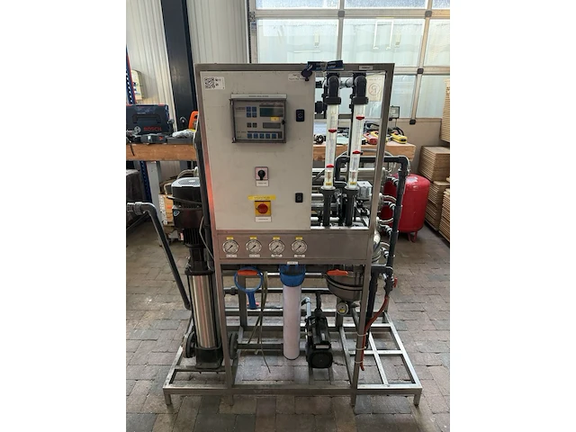 Omgekeerde osmose-installatie, lubron, os 3051, rvs/grijs, ro-unit op rvs skid - afbeelding 1 van  3