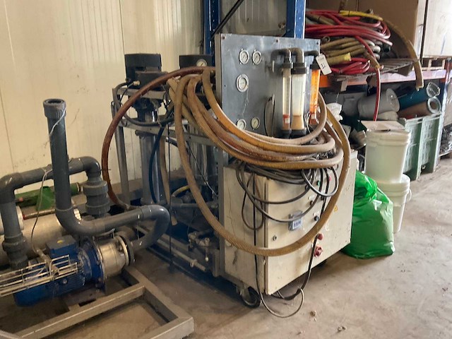 Omgekeerde osmose installatie - afbeelding 8 van  10