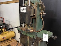 Om.m 250 verticale freesmachine - afbeelding 4 van  6