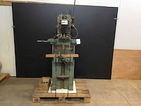 Om.m 250 verticale freesmachine - afbeelding 2 van  6