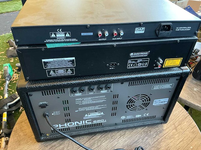 Omnitronic/phonic professioneel cd/usb speler/ powepod mixer - afbeelding 4 van  8