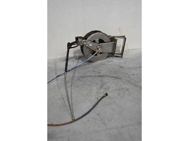 Ompi - 35 meter - 400 graden - rvs slanghaspel met spuitlans - afbeelding 2 van  5