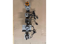 Omron - omron servomotoren (5x) - afbeelding 2 van  3