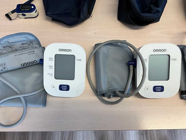 Omron m2/m6w bloeddrukmeter (3x) - afbeelding 4 van  4