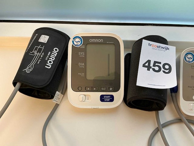 Omron m3/m6 comfort bloeddrukmeters (3x) - afbeelding 2 van  3