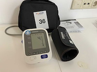 Omron m6 tensie meter - afbeelding 2 van  3