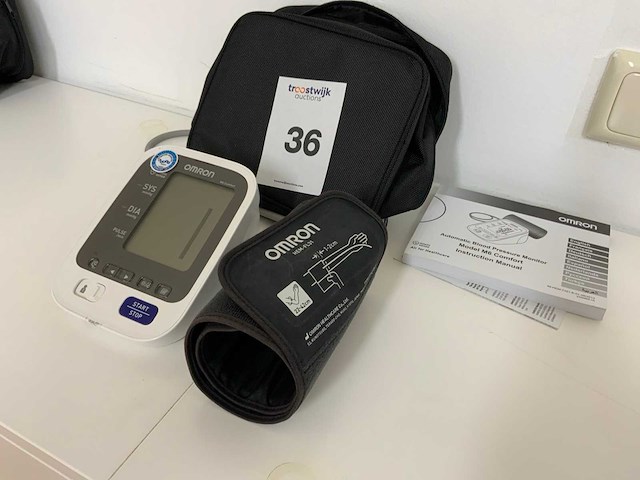 Omron m6 tensie meter - afbeelding 3 van  3