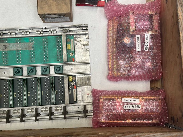 Omron, siemens, mix - electronics - afbeelding 6 van  10