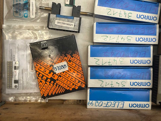 Omron, siemens, mix - electronics - afbeelding 8 van  10