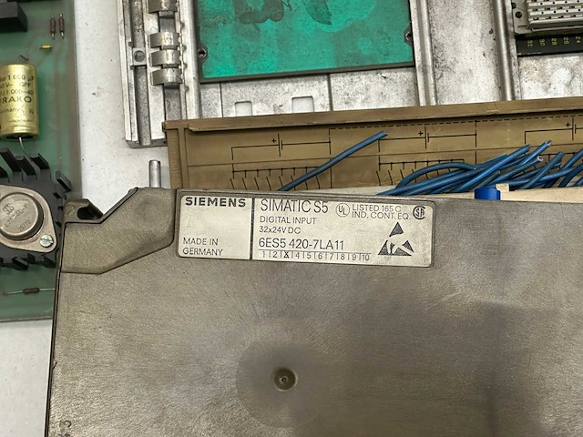 Omron, siemens, mix - electronics - afbeelding 9 van  10