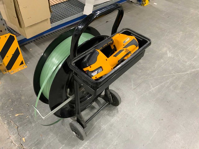 Omsnoeringsapparaat met strapex stb 73 accu sluitmachine - afbeelding 5 van  12