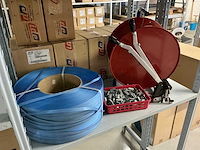 Omsnoeringsband + haspel & toebehoren - afbeelding 2 van  4