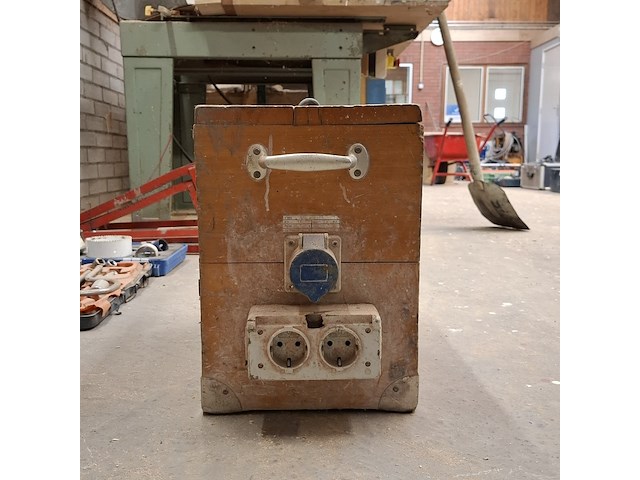 Omvormer 230-42v - afbeelding 2 van  8