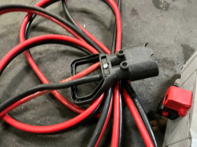 Omvormer (2x) - afbeelding 1 van  6