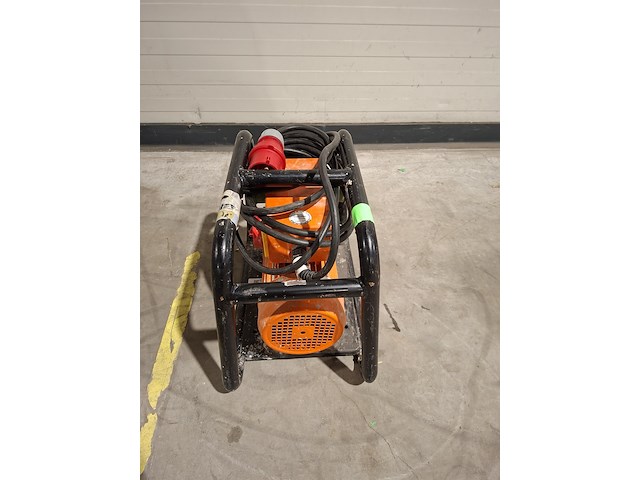 Omvormer 380v/42v enarco, afe2000t, bouwjaar 2018 - afbeelding 2 van  5