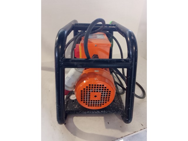 Omvormer 380v/42v enarco, afe2000t, bouwjaar 2023 - afbeelding 3 van  3