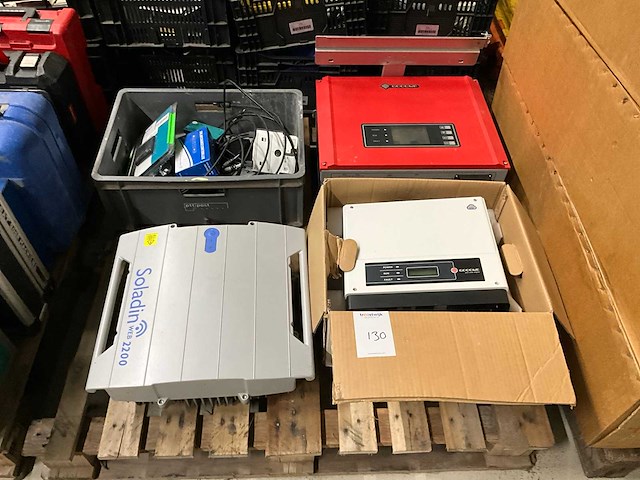 Omvormer (3x) - afbeelding 1 van  6