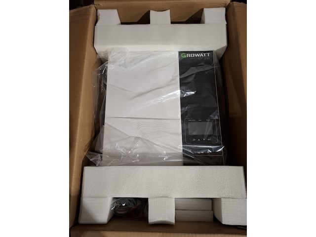 Omvormer growatt, spf 5000 es - afbeelding 1 van  2