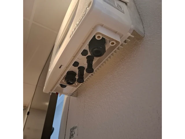 Omvormer met zonnepaneel solaredge, se3500h - afbeelding 3 van  7