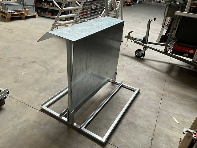 Omvormer montage frame platdak (4x) - afbeelding 2 van  4