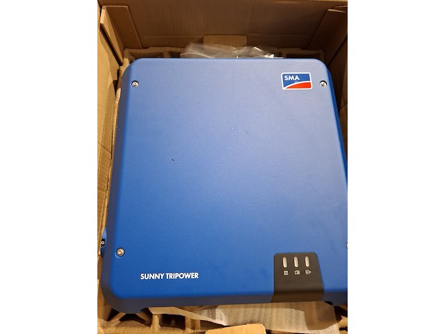 Omvormer sma , sunny tripower 10.0, ral 5010 - afbeelding 1 van  4