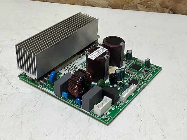 Omvormerbord ac ventilatormodulatie - afbeelding 1 van  6
