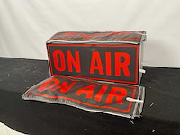 On air-bord (2x) - afbeelding 4 van  4