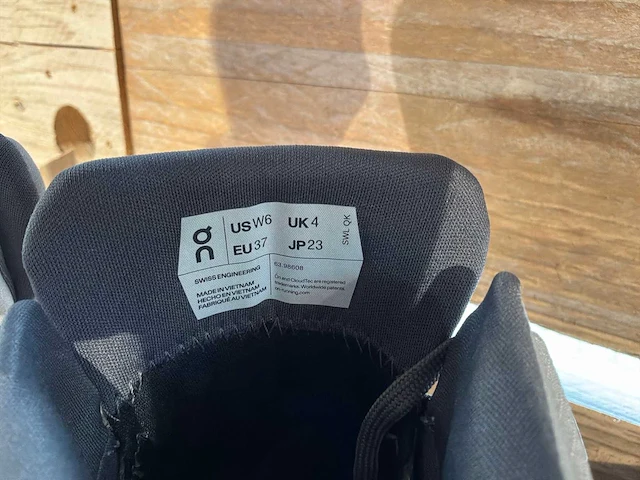 On cloudrock/vista wandelschoenen (4x) - afbeelding 5 van  5