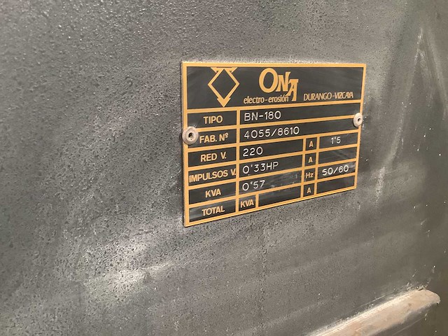 Ona - bn 180 - draadvonk- en erodeermachine - afbeelding 2 van  11