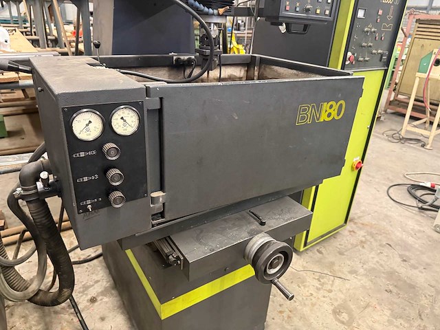 Ona - bn 180 - draadvonk- en erodeermachine - afbeelding 14 van  15