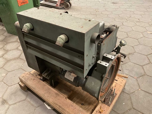 Onan dieselmotor - afbeelding 1 van  4