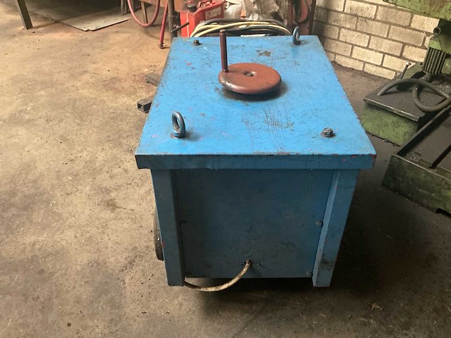 Onbekend elektrode lasapparaat - afbeelding 3 van  9