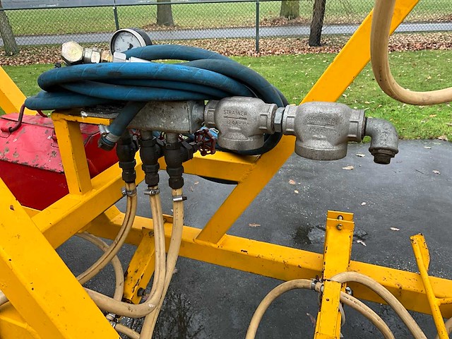 Onderbladspuit - afbeelding 7 van  7