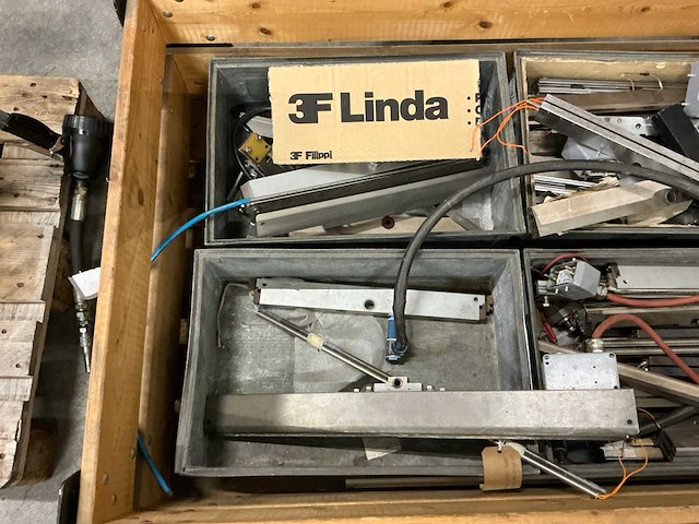 Onderdelen en divers - afbeelding 4 van  4