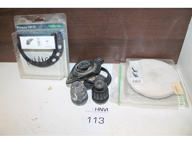 Onderdelen festool waaronder boorkoppen. - afbeelding 1 van  1