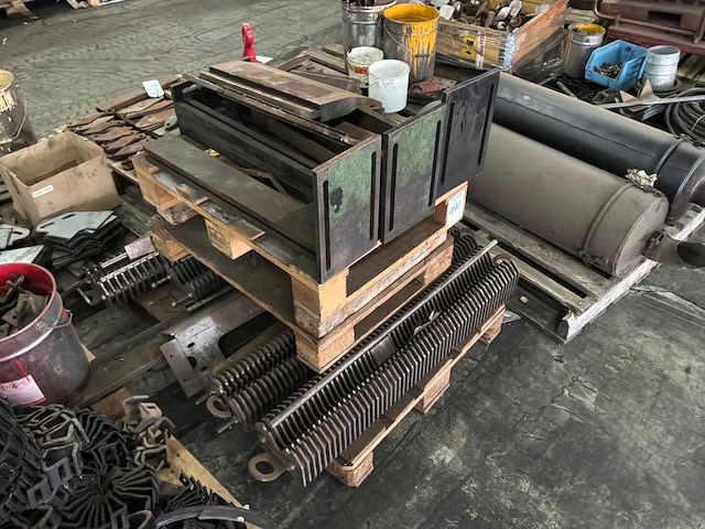 Onderdelen kantbank - afbeelding 1 van  3